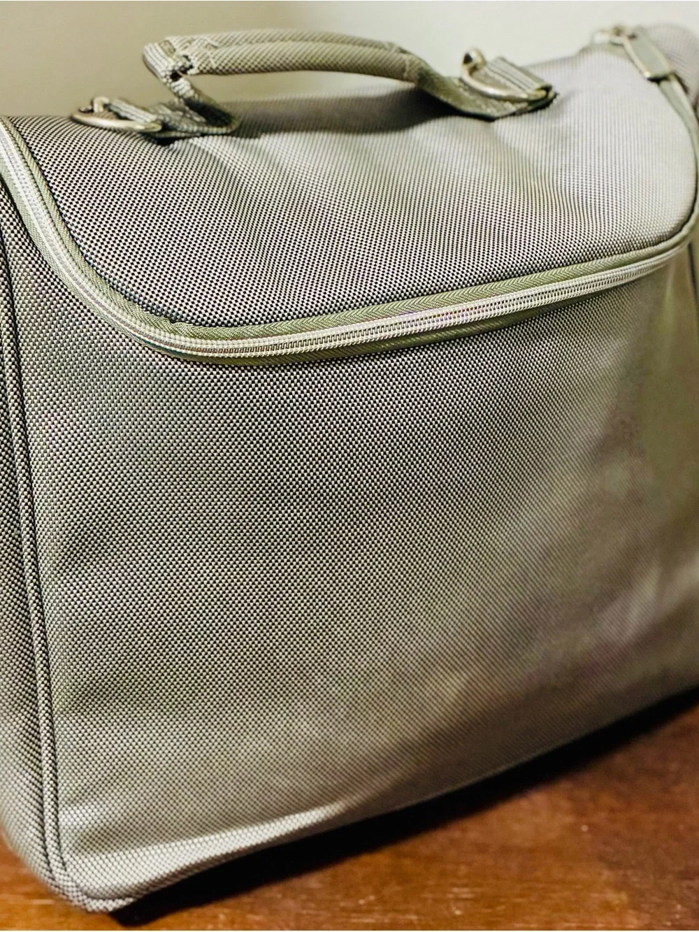 Delsey Crossbody Laptop Case, 14”